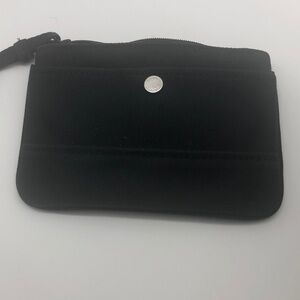 LANDS’ END Wristlet.